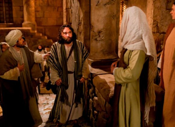 Marcos 14:66-72, Pedro niega a Jesús Marcos 14:66-72, Pedro niega a Jesús