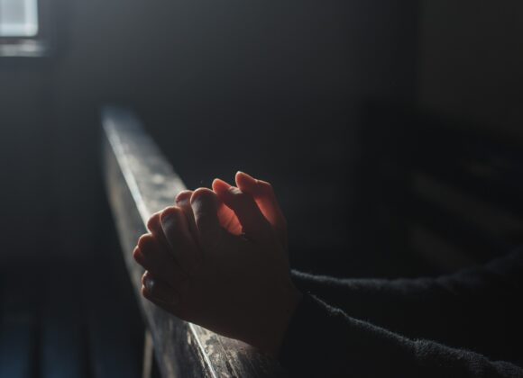 Jonás 2:5-7, Mi oración llegó hasta ti Jonás 2:5-7, Mi oración llegó hasta ti